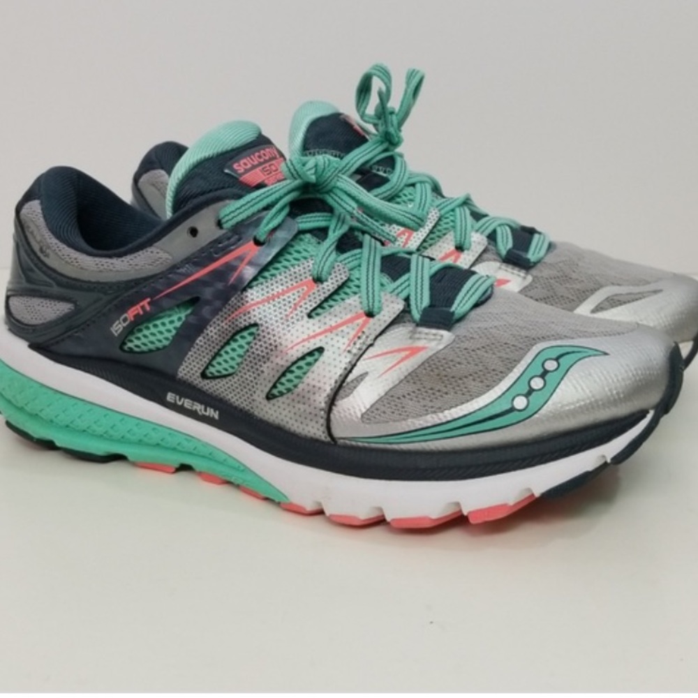 Saucony 150 series running 🏃‍♀️ shoe size 8